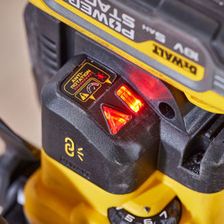 Mynd af DeWalt 18V XR fræsari