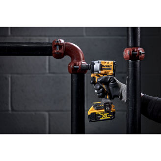 Mynd af DEWALT 18V XR Herslulykill 1/2" - Stök vél