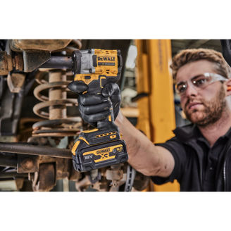 Mynd af DEWALT 18V XR Herslulykill 1/2" - Stök vél