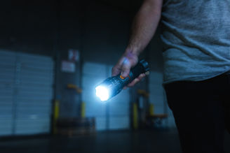 Mynd af Vasaljós NEBO Slyde king 4000 lumen